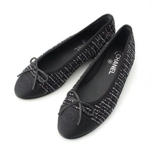 CHANEL New 2025 Interlocking CC Logo Ballet Flats / Size EU 38 / Tweed